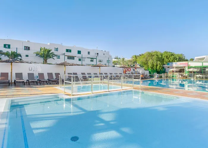 Club Del Carmen