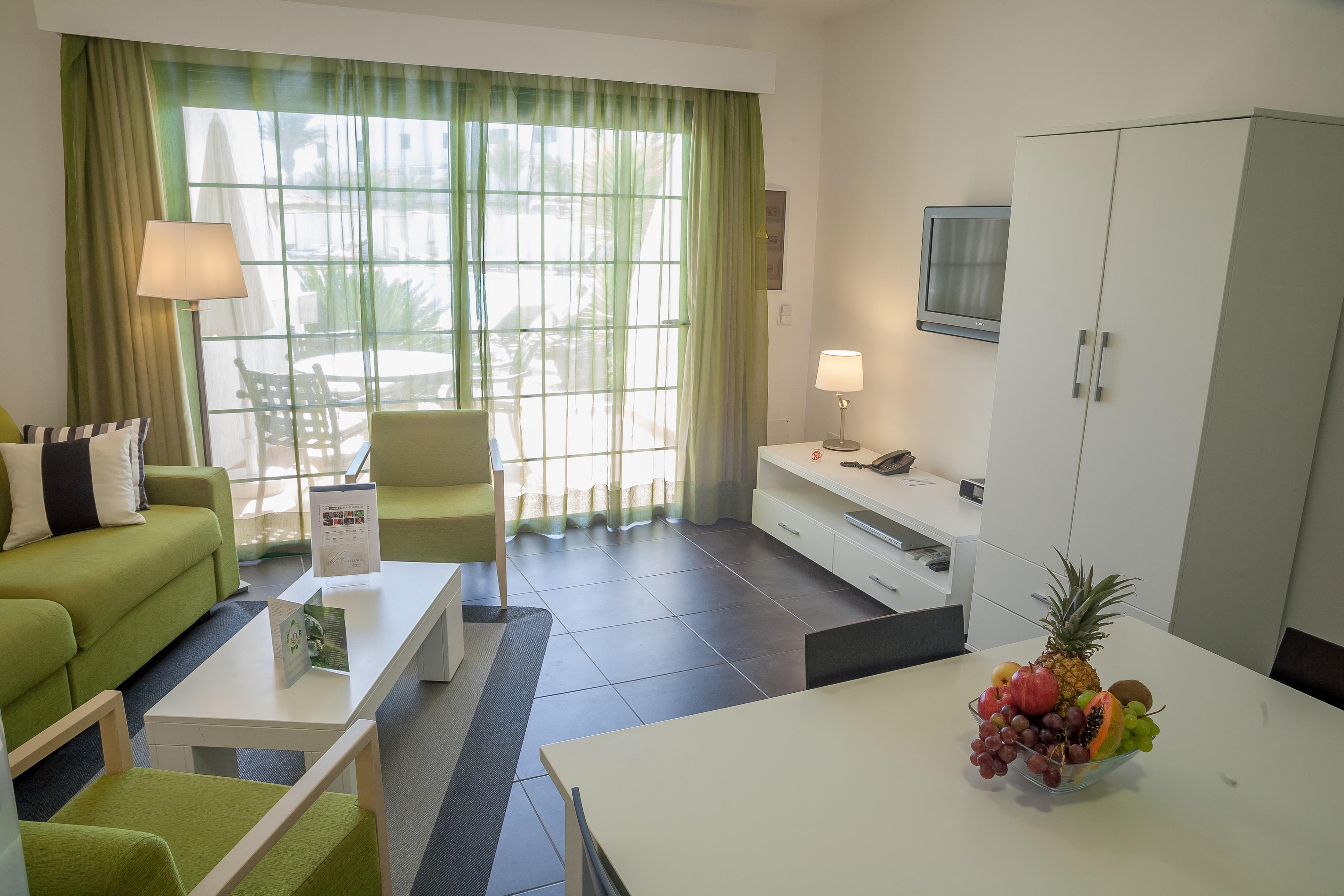 Club Del Carmen Aparthotel 3*