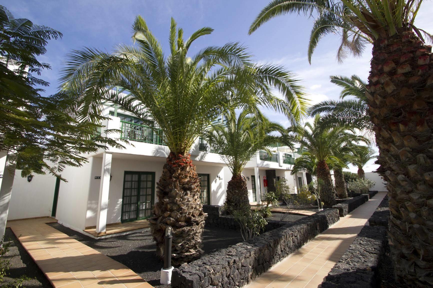 Club Del Carmen Aparthotel 3*